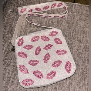 MOYNA New York Beaded Lip Print Crossbody Purse